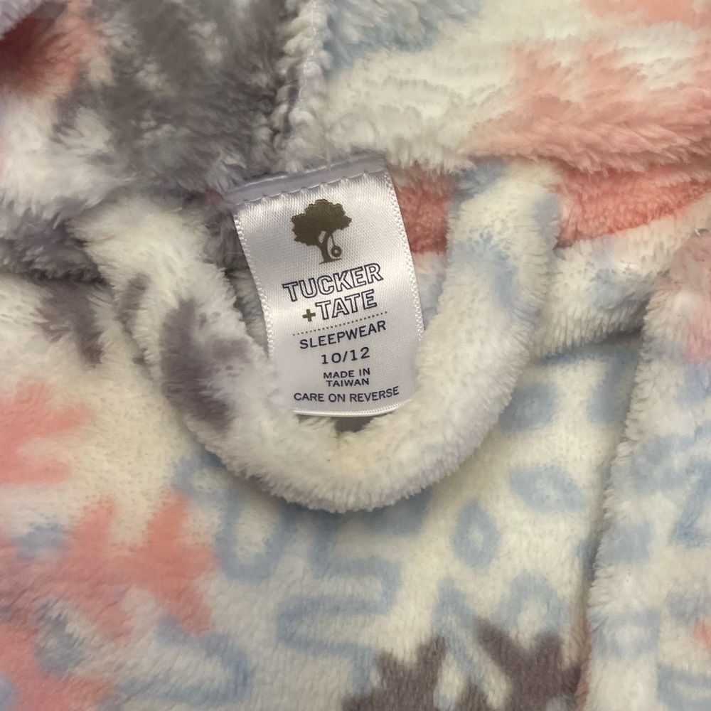 Girl’s Tucker + Tate Robe - Picture 2 of 3